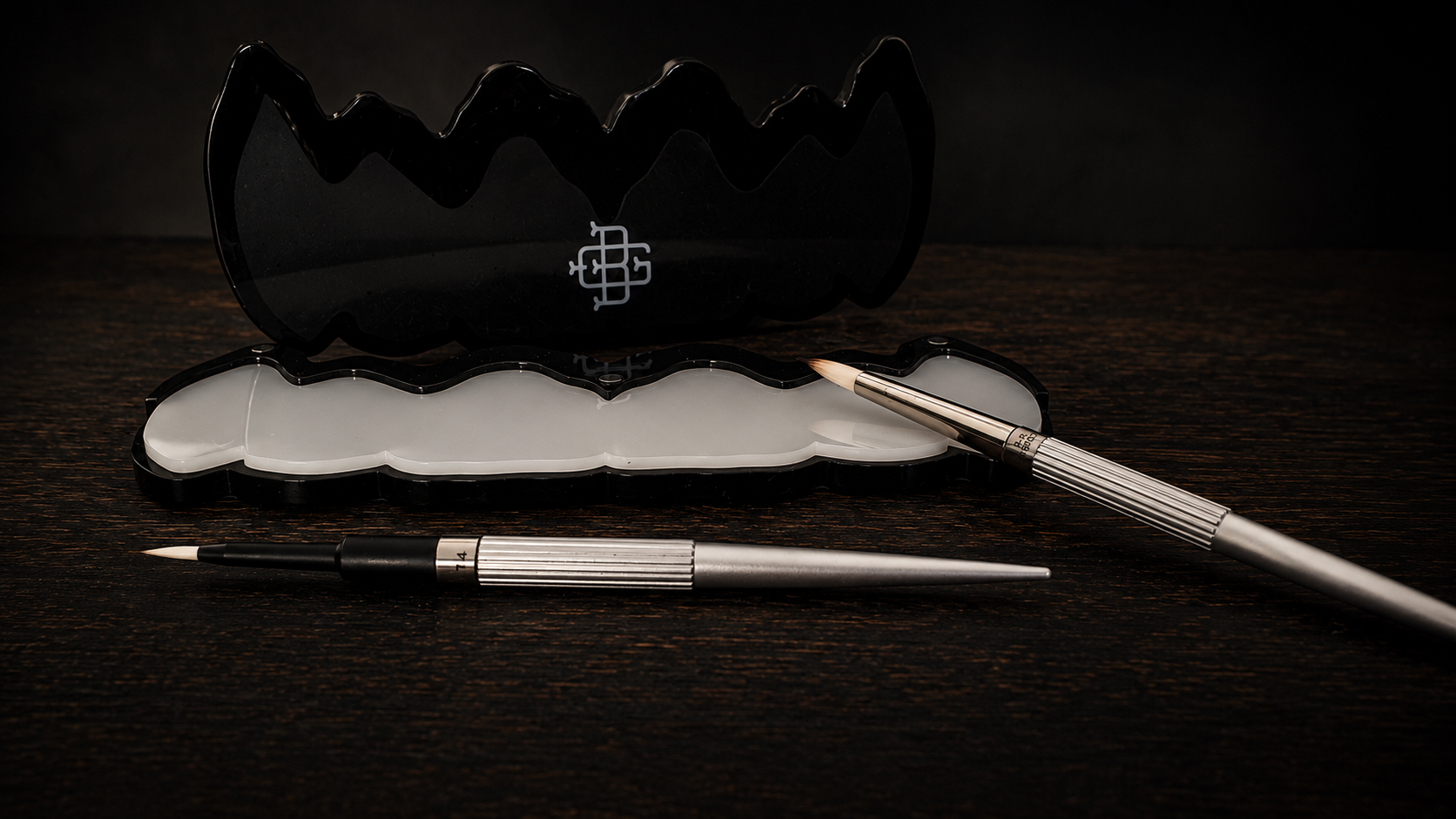 The Ceramic Line – Structured Layering & Controlled Finishing