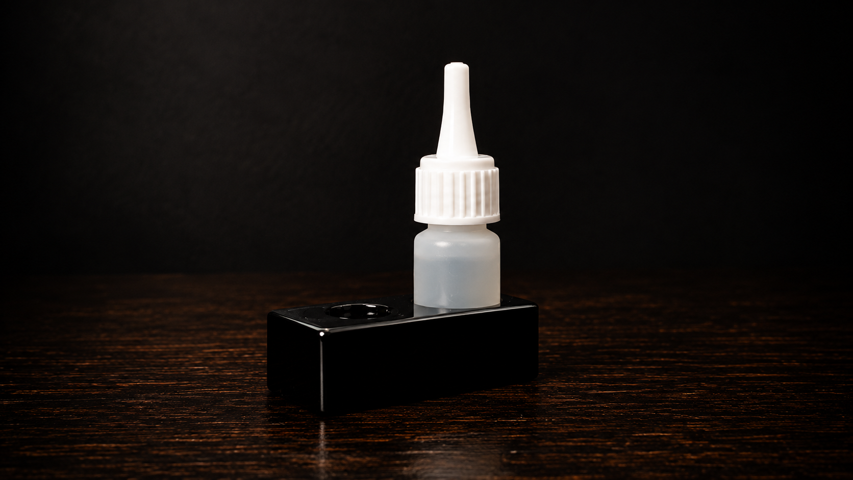 Drop - The Adhesive Holder